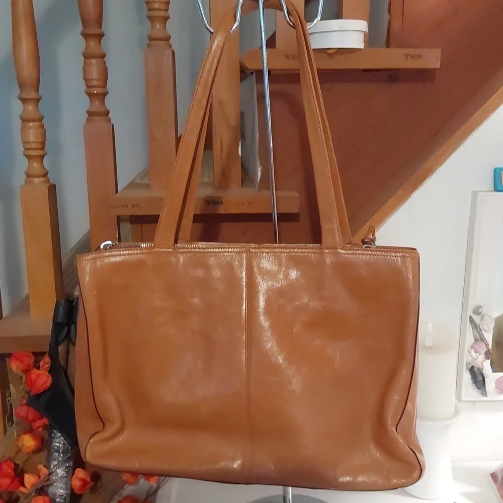 Hobo Womens Vintage Tan Orange Leather Zipper Tote Bag Minimalist Large